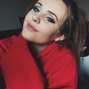 Meet your Posher, Katelyn