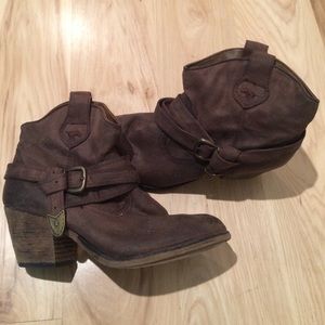 Rocketdog boot size 8.5