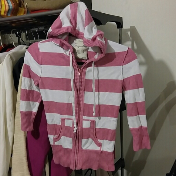 Cropped 3/4 Hooded Jacket