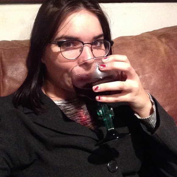 Meet your Posher, Emma