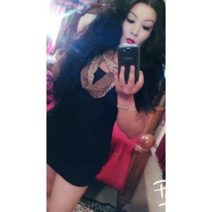 Meet your Posher, Nora