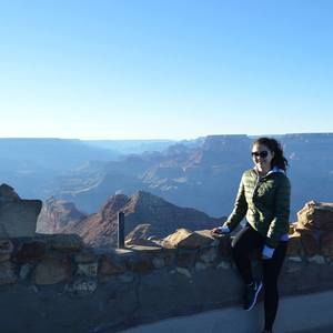 Meet your Posher, Elif