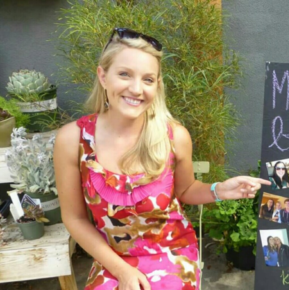 Meet your Posher, Breanna - Picture 1 of 1
