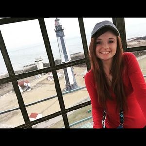 Meet your Posher, Chandler