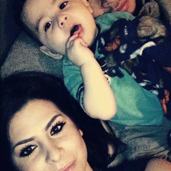 Meet your Posher, Christine - Picture 2 of 7