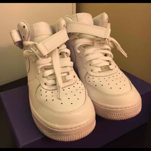 Nike Hightop Air Force Ones size 7Y