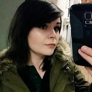 Meet your Posher, Delanie