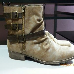 Distress boots