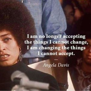 Meet your Posher, Dee