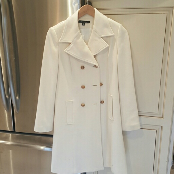Fashionista Jackets & Blazers - Cream Winter coat