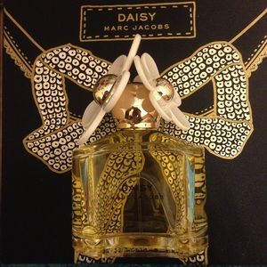 NWT Daisy Gift Set Marc Jacobs 3.4oz