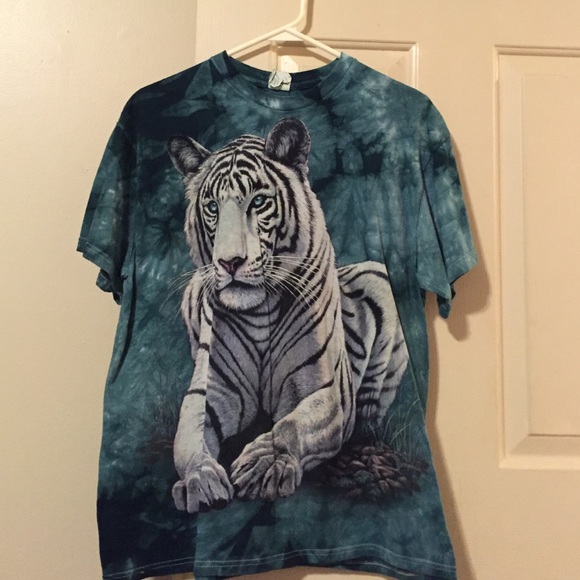 Bundle short sleeve tee shirts