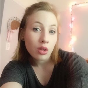 Meet your Posher, Ashlee