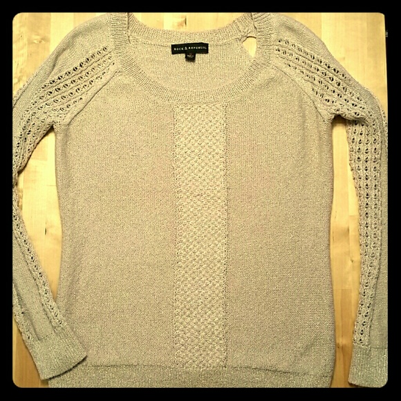 Rock & Republic dusty rose sweater