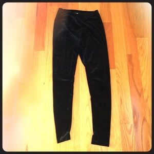 Velvet black leggings