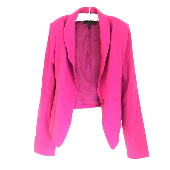 Magenta short BCBG blazer