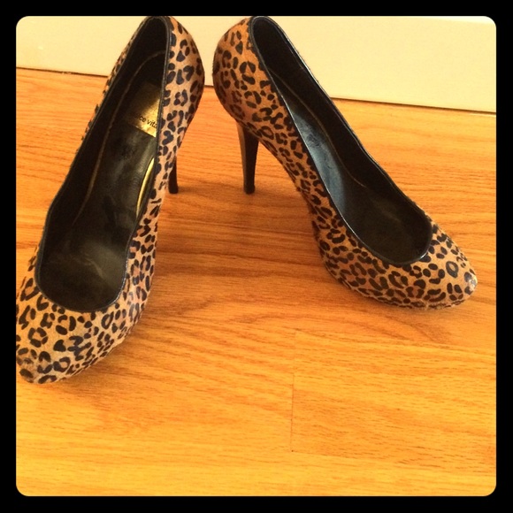 Dolce Vita cheetah print pump
