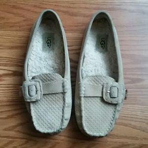 Ugg slippers size 7