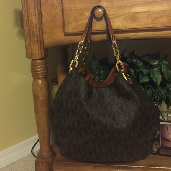 Michael Kors purse
