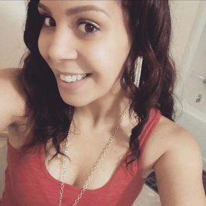 Meet your Posher, Ashalynn