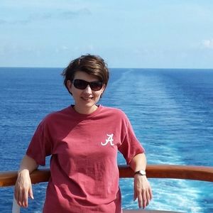 Meet your Posher, Tania