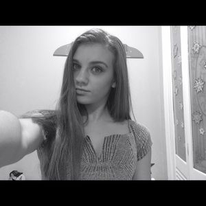 Meet your Posher, Kayla