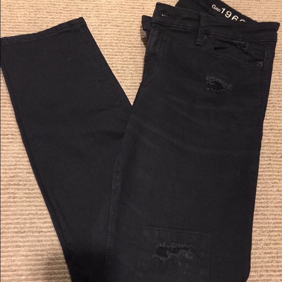 Gap black distressed jeans