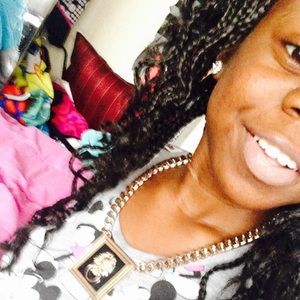 Meet your Posher, Gabrielle