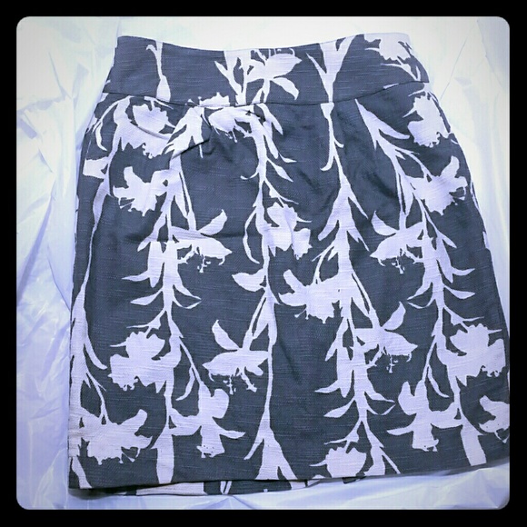 Banana Republic heritage skirt