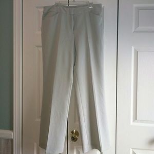 NWOT Ann Klein Cream Trousers