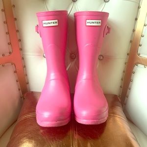Hunter Rainboots -- Pink