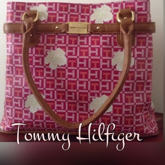 🌸 NWT TOMMY HILFIGER SHOPPER 🌸