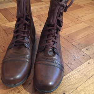 Steve Madden Boot