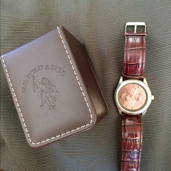 Polo brown leather watch