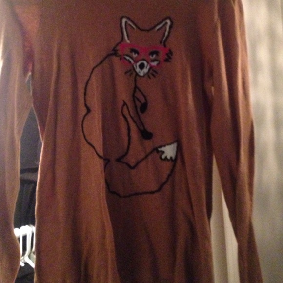 Tan fox sweater