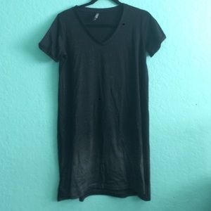 Tshirt dress with detail
