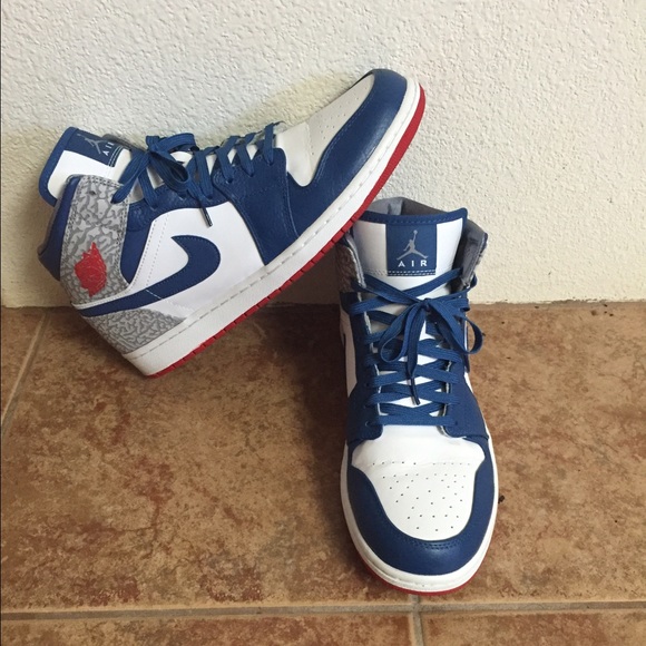 🚫sold🚫 Air Jordan 1 mid "True Blue" - Picture 2 of 4