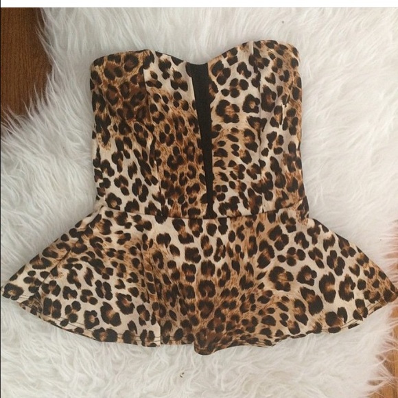 Charlotte Russe Tops - Cheetah Peplum Strapless Top