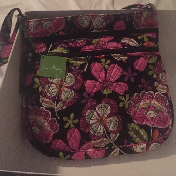 Vera Bradley Triple Zip Hispster