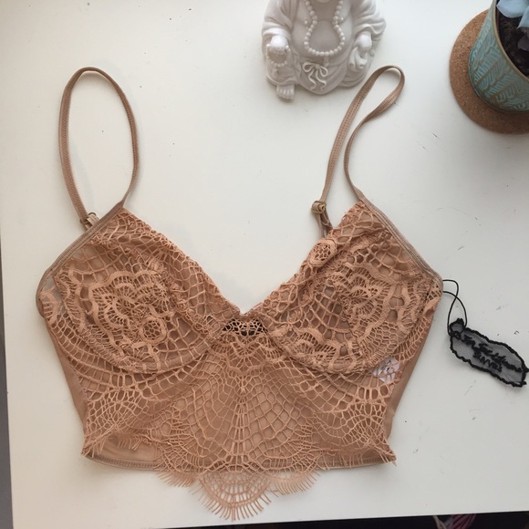 NWT For Love and Lemons Nude Bat Your Lashes Bra - Picture 4 of 4