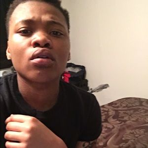 Meet your Posher, Shaay