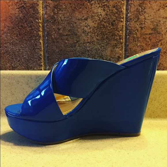 BCBG Generation Blue Wedges