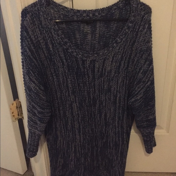 Express three quarter length sweater blue - Picture 1 of 4