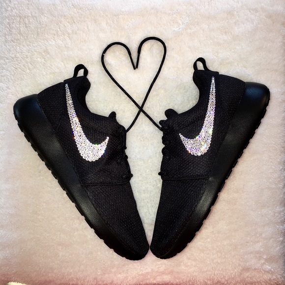 Swarovski Nike Roshe One All Black Running Shoes - Picture 2 of 4
