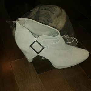 Avon suede booties