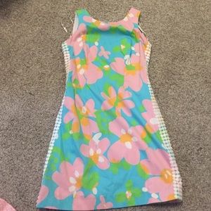 Size 2 barely worn Lily Pulitzer dress