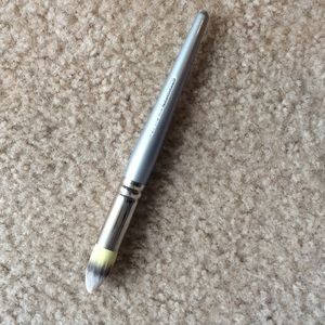 Sephora collection pro taper foundation brush #58