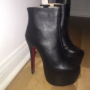 Brand new Red Bottoms size 36