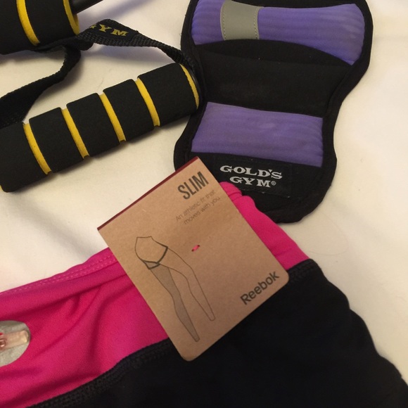 BNWT Reebok skort workouts - Picture 3 of 4