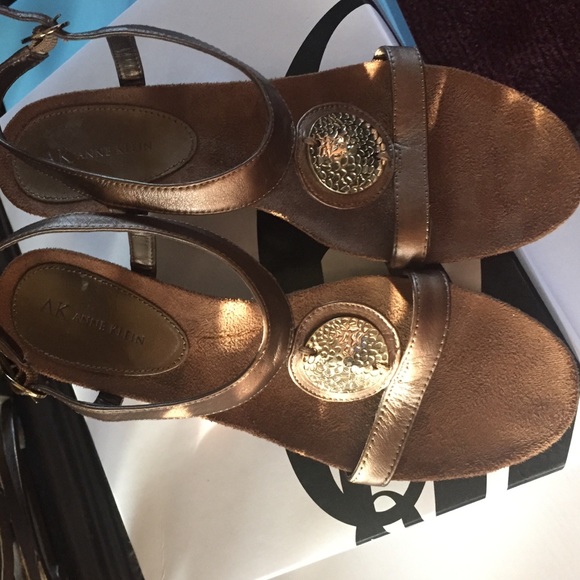 Anne Klein Wedges!